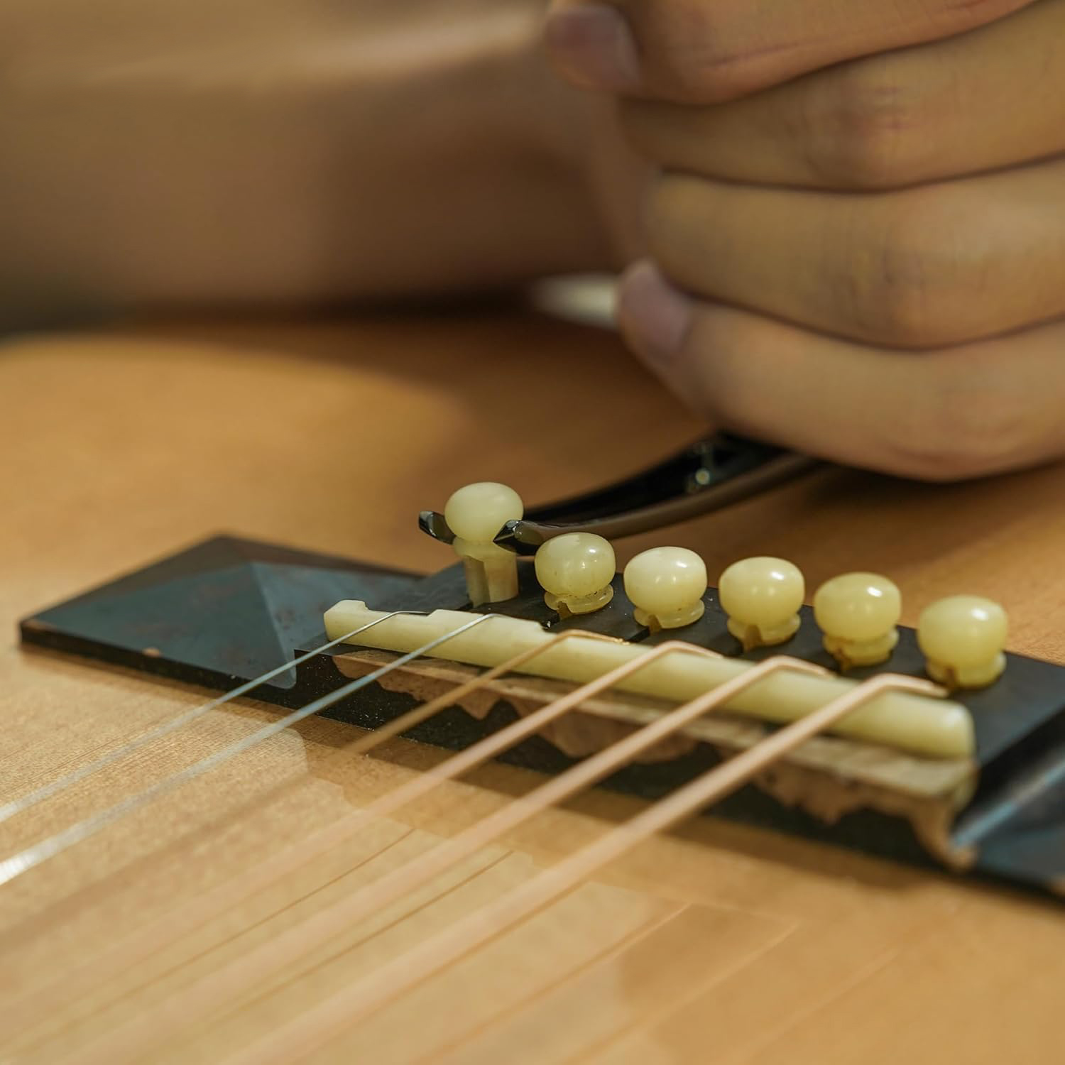 Kapodaster 4-w-1 do gitar akus – Musical Instrument Note recenzja i cena